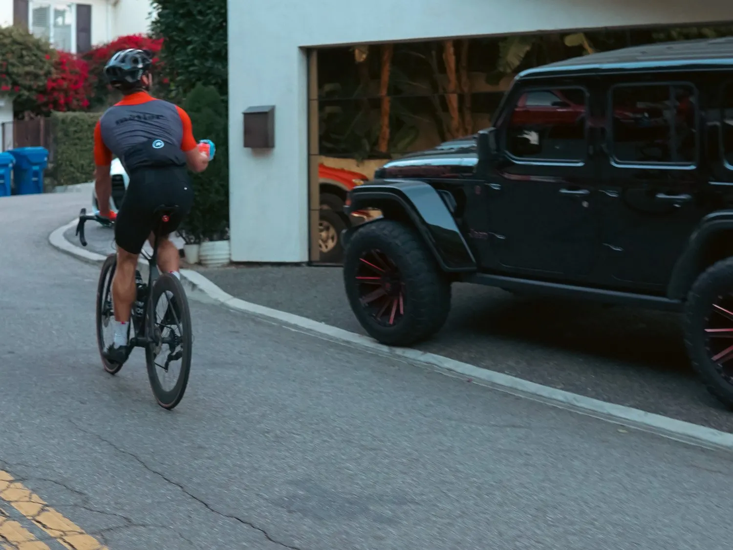 Cycling Happy Hour — image 3