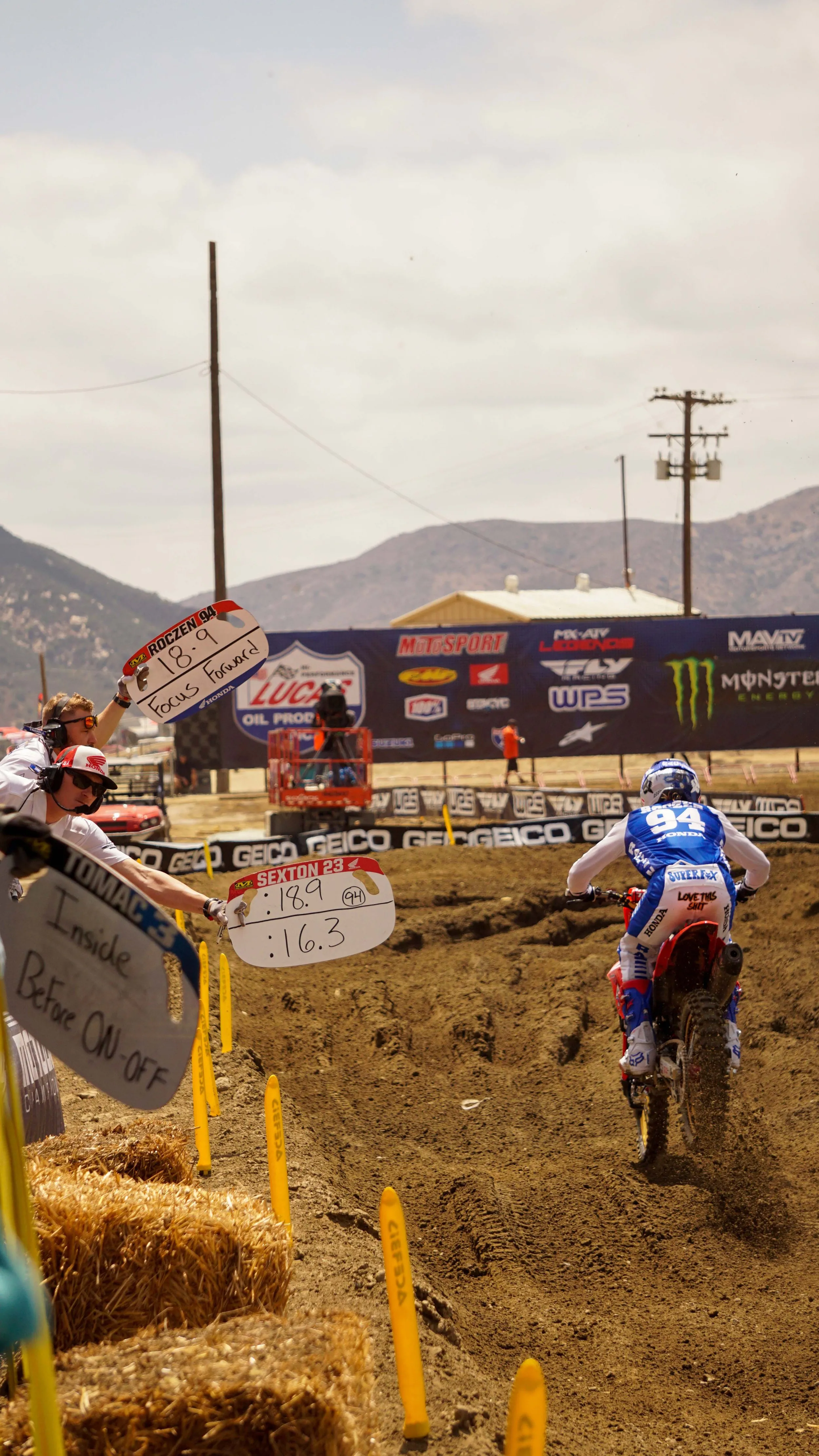 Photo Highlights From the 2022 Pro Motocross Championship at Fox Raceway — image 11